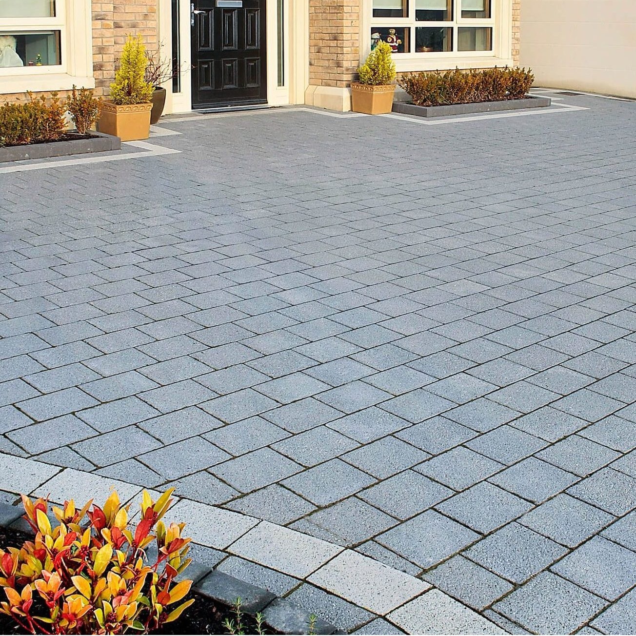 Corrib Granite Effect 210x170 50MM Block Paving