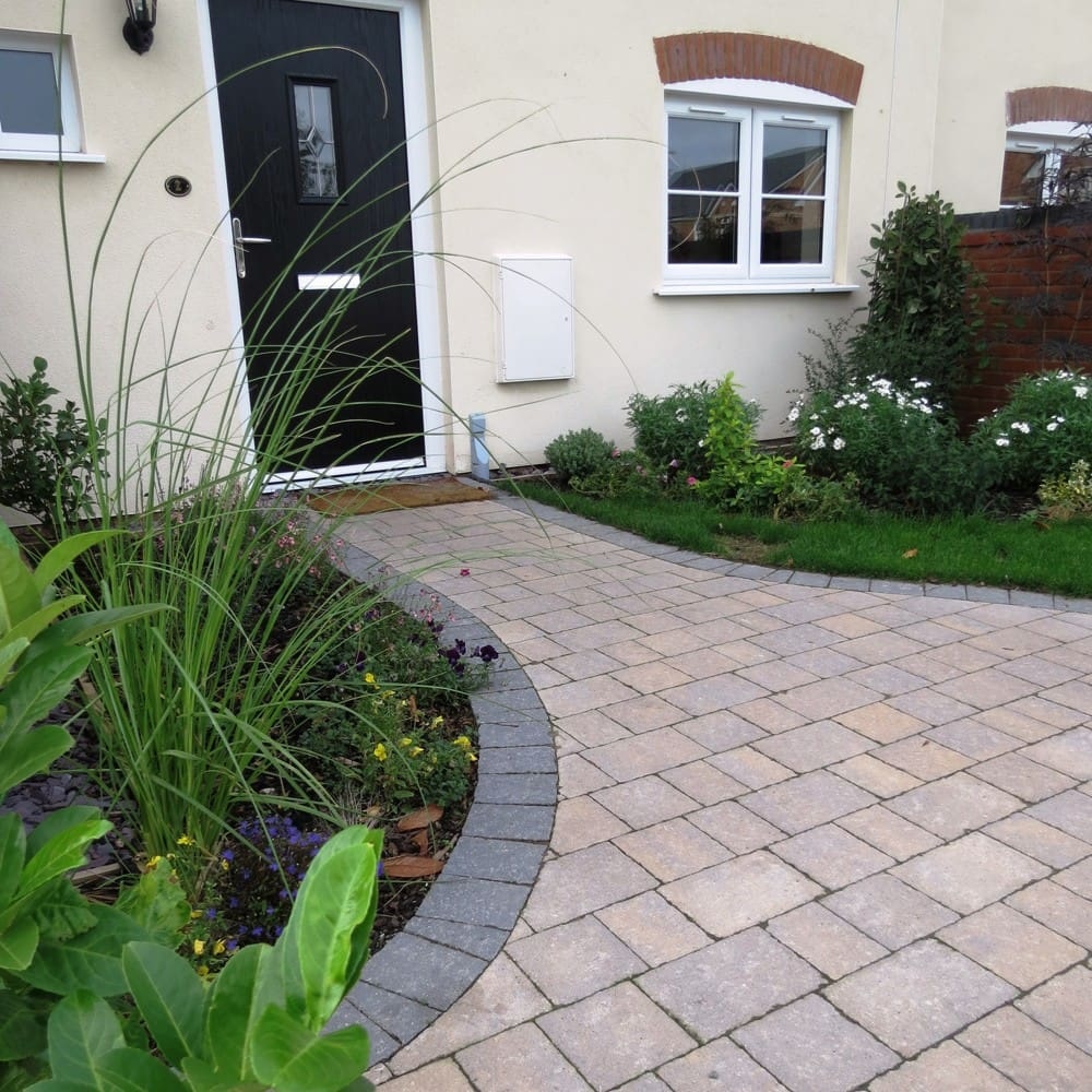 Mellifont Concrete 50MM Mixed Size Block Paving