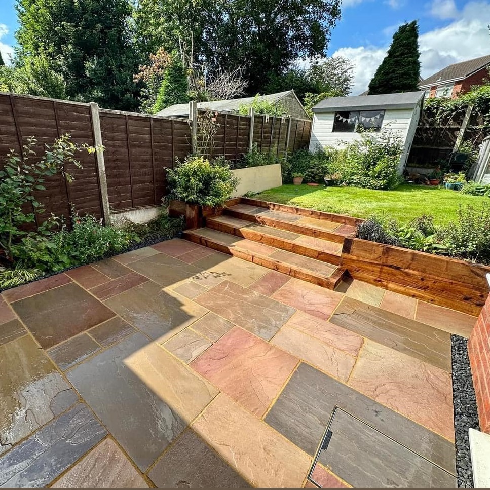 Autumn Brown Natural Sandstone Mixed Size Paving Slabs