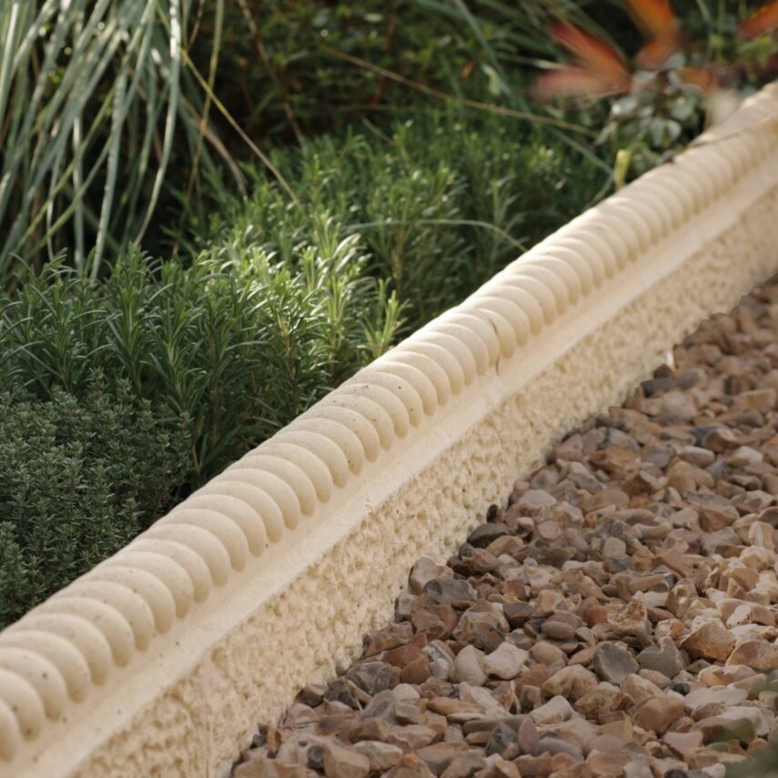Half Rope Top Concrete Edging Kerb