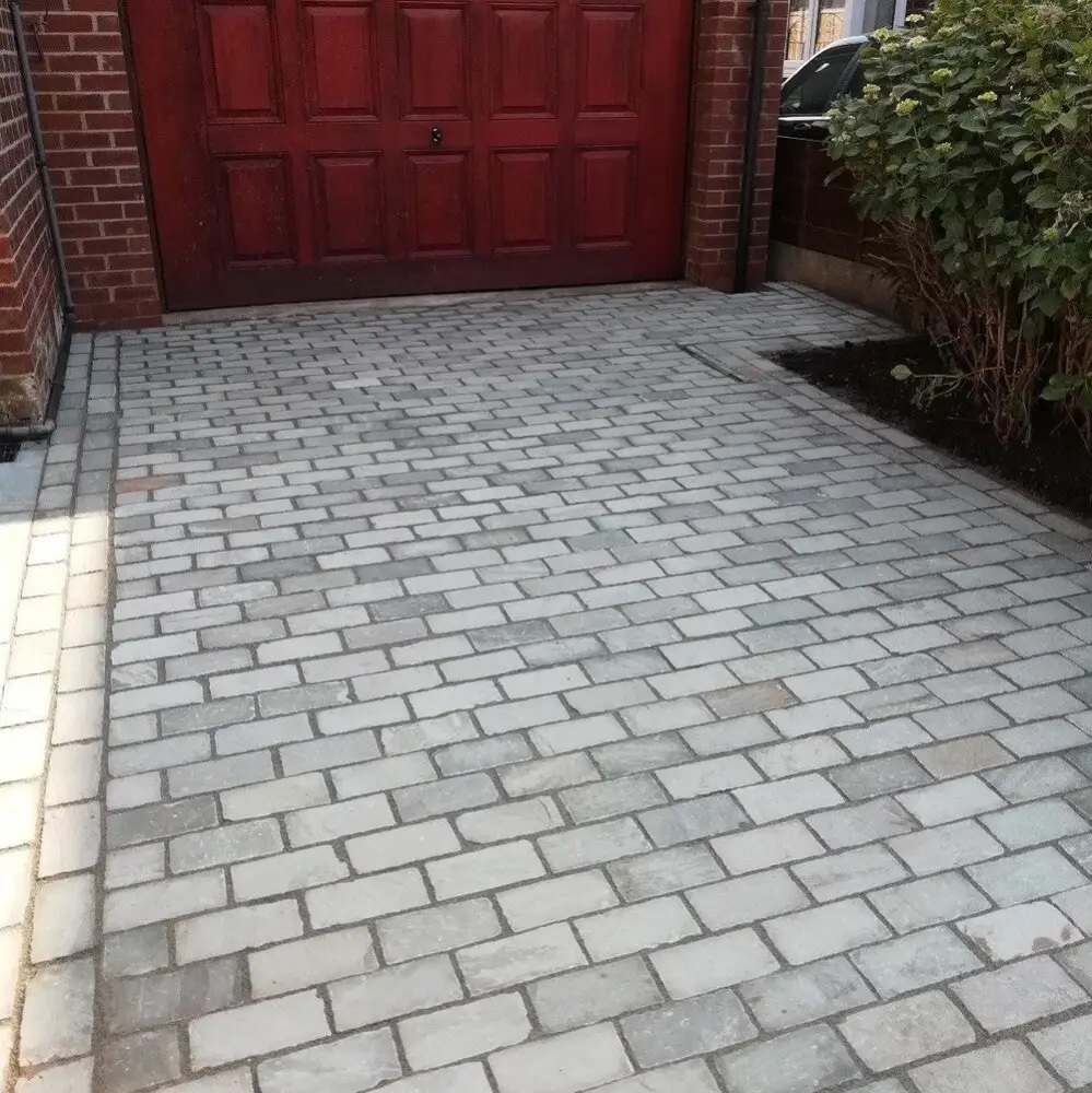 Cobble Setts Kandla Grey Natural Sandstone 200x100 40mm+
