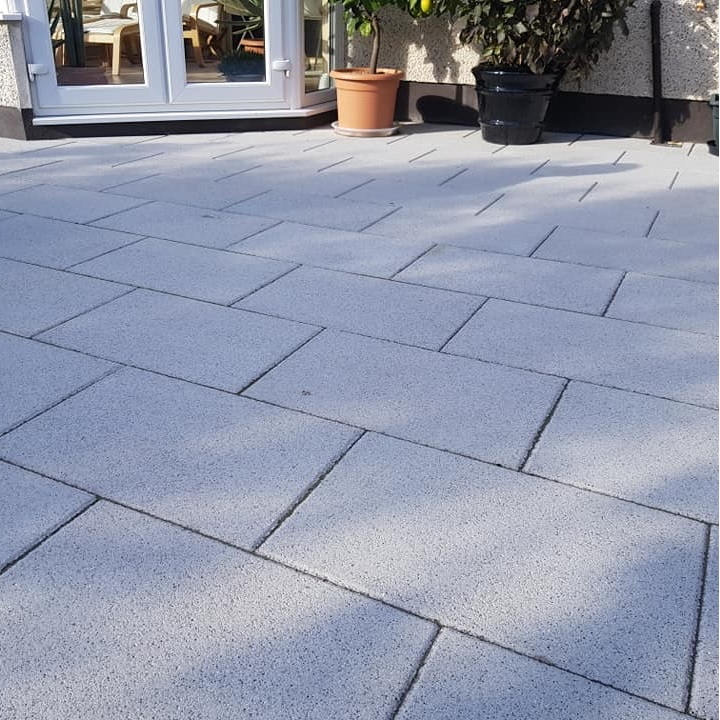 Newgrange Black Granite Effect 600x300 40MM Concrete Block Paving