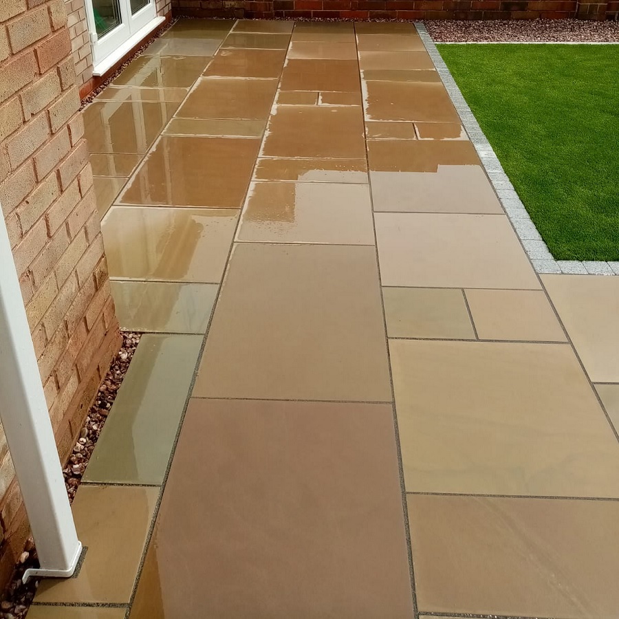 Raj Green Smooth Sandstone Paving Slabs Mixed Size