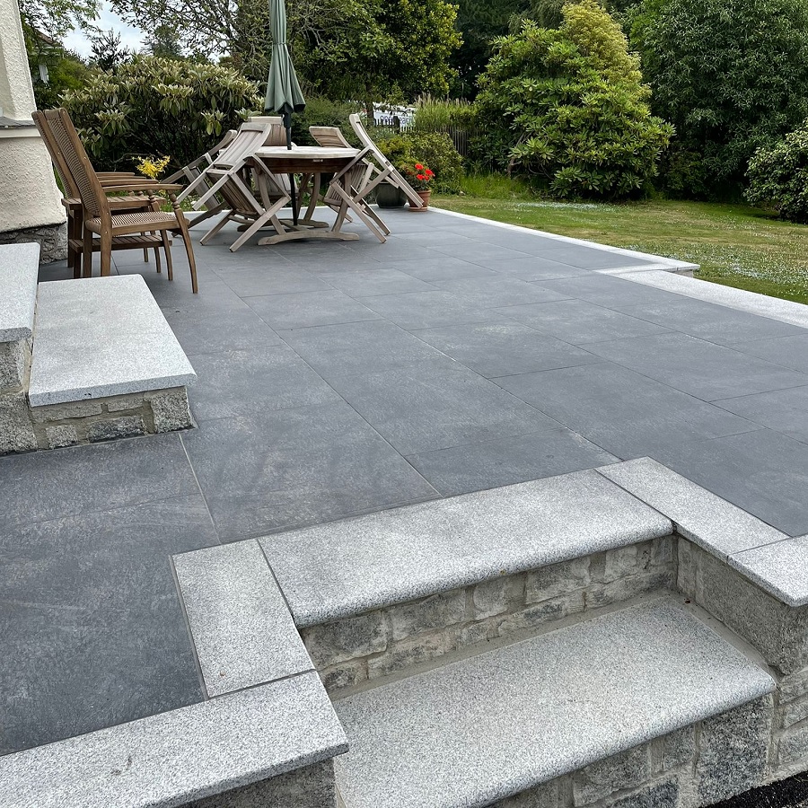 Silver Grey Granite Steps 900x450 30MM